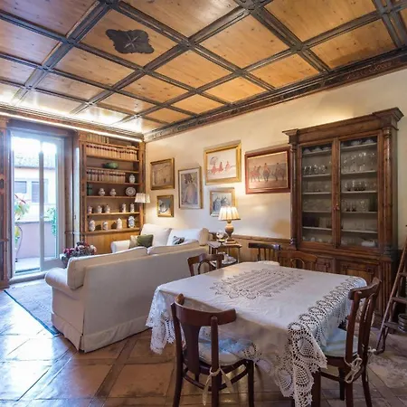 Pontecorvo Sleeps 4 Wifi شقة روما